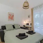 Apartment L'atelier Botanique - Parking - Airport 15' *