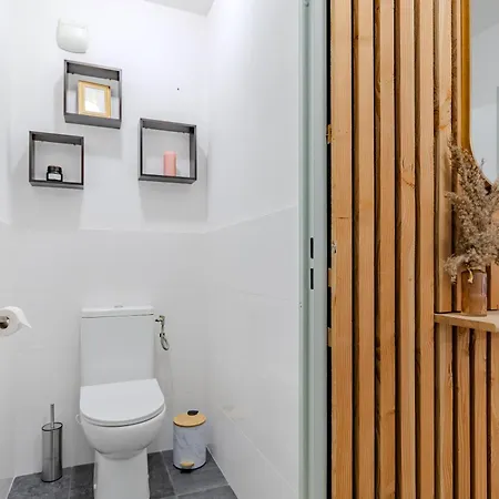 L'atelier Botanique - Parking - Airport 15' *