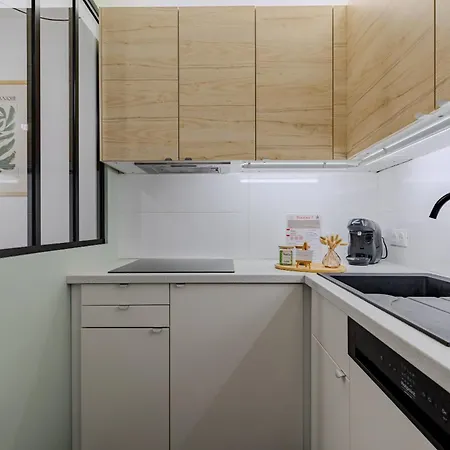 L'atelier Botanique - Parking - Airport 15' Apartamento