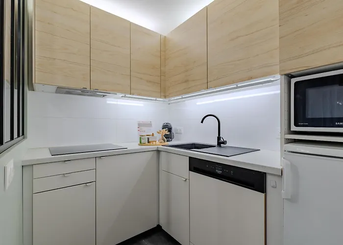 L'atelier Botanique - Parking - Airport 15'