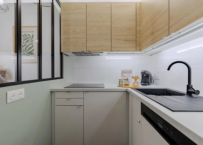 L'atelier Botanique - Parking - Airport 15' Apartment